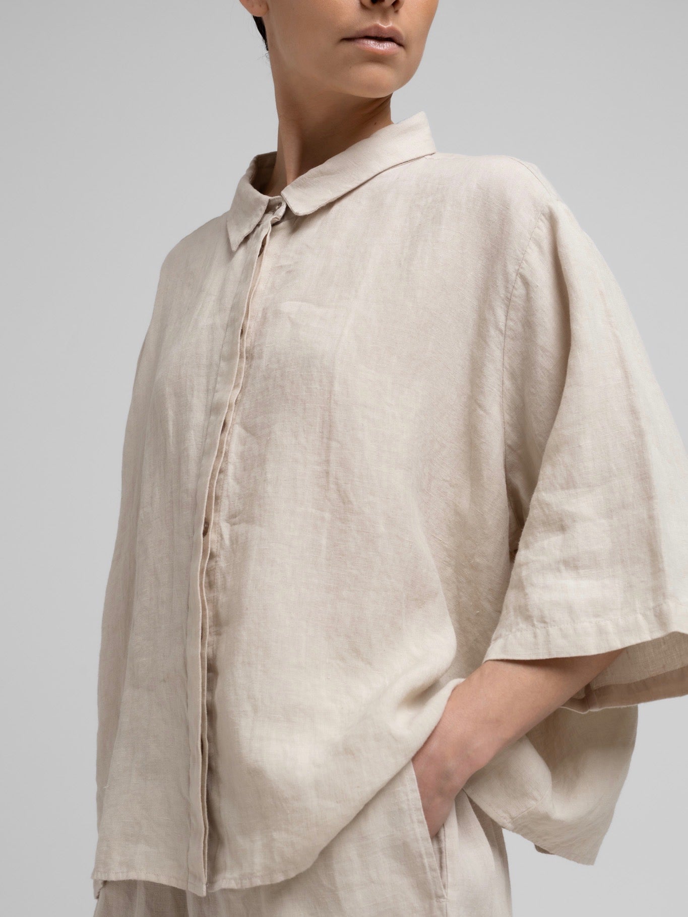 VEGA LINEN 2/4 SHIRT NATURE