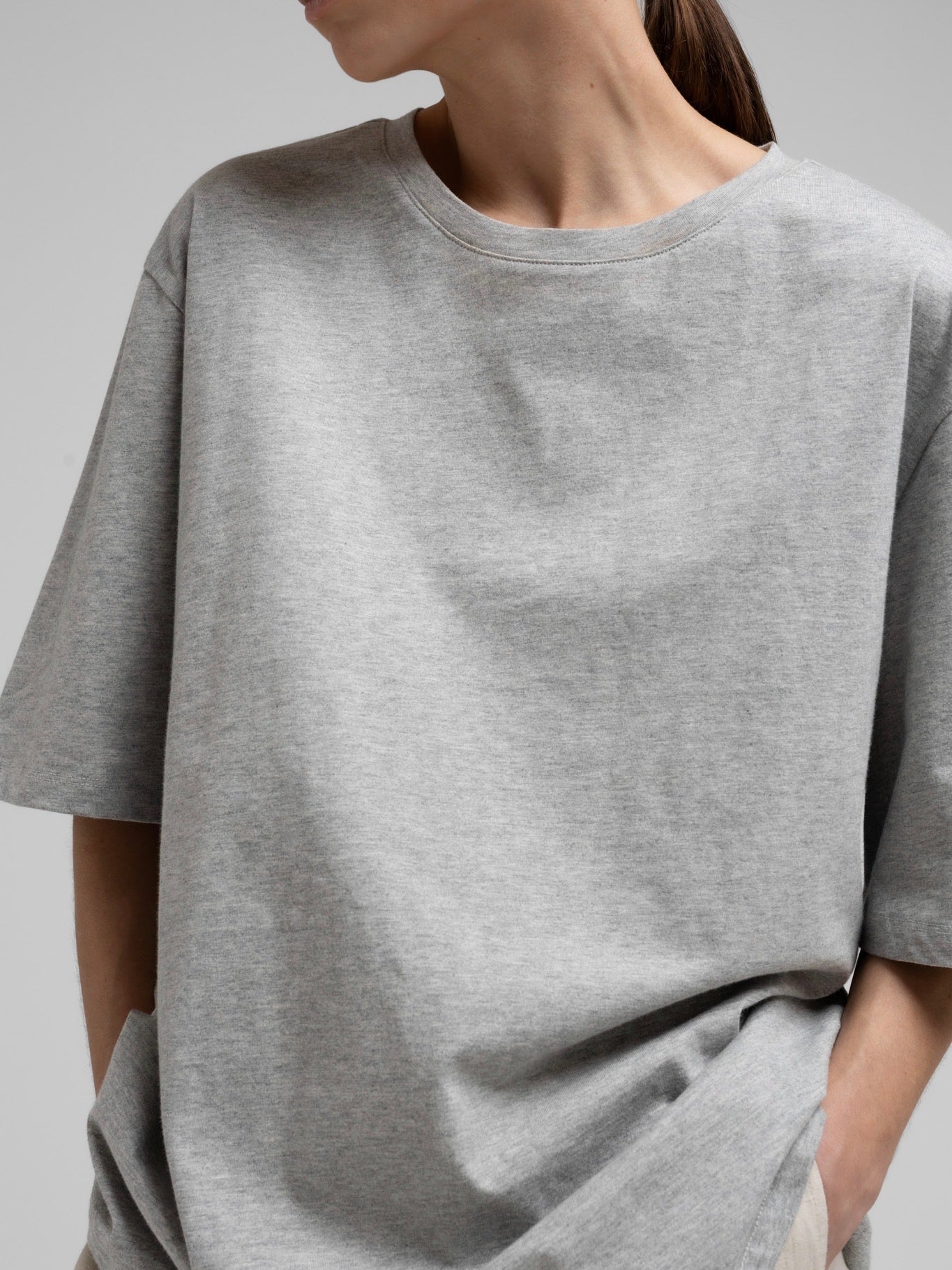 CARO OVERSIZED TEE GREY