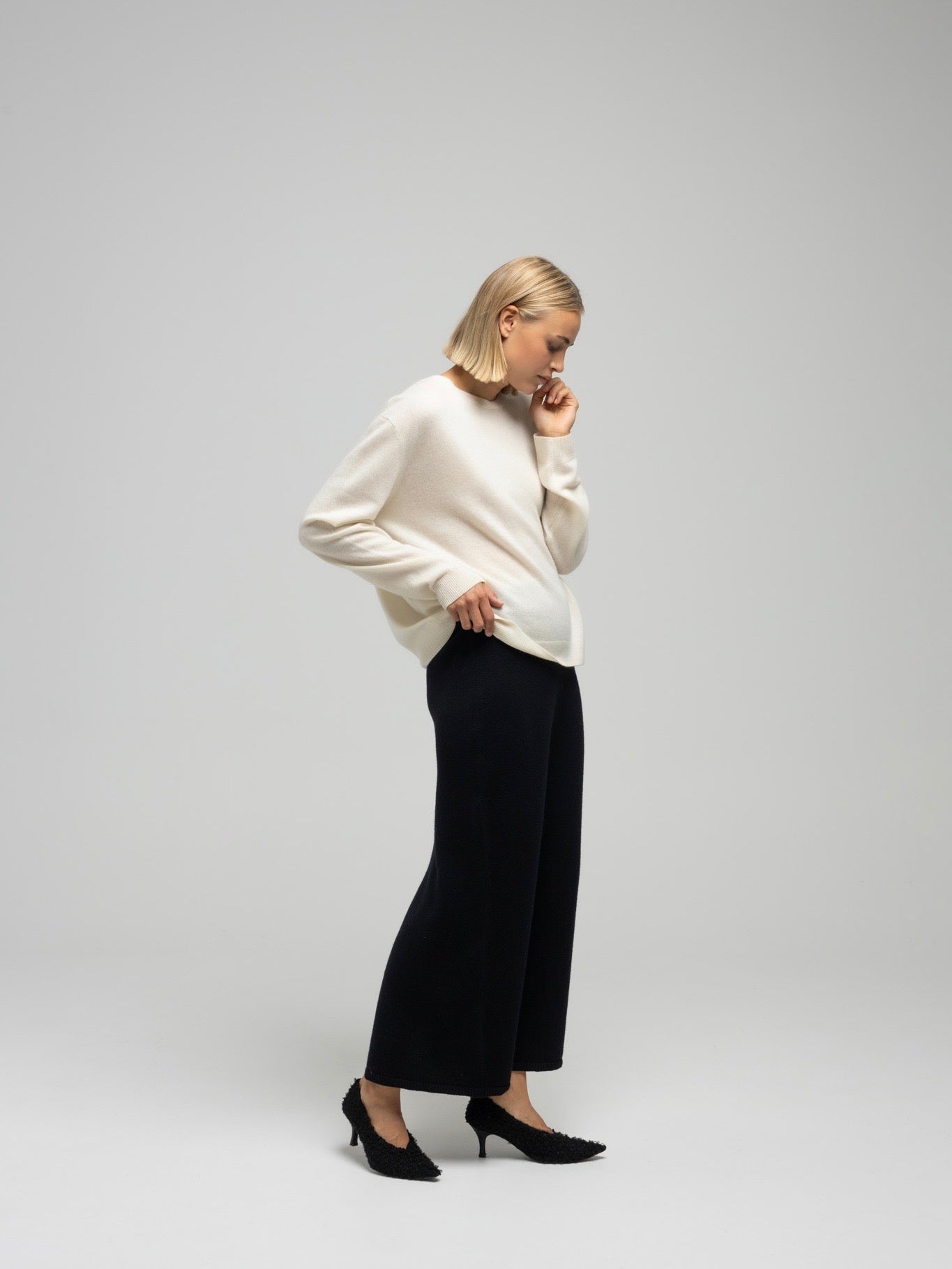 VIGGA KNIT SKIRT BLACK