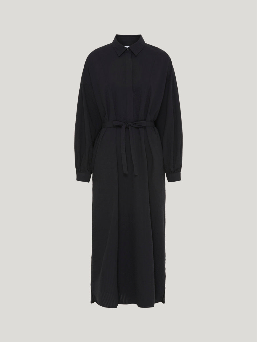 SKY SEERSUCKER DRESS BLACK
