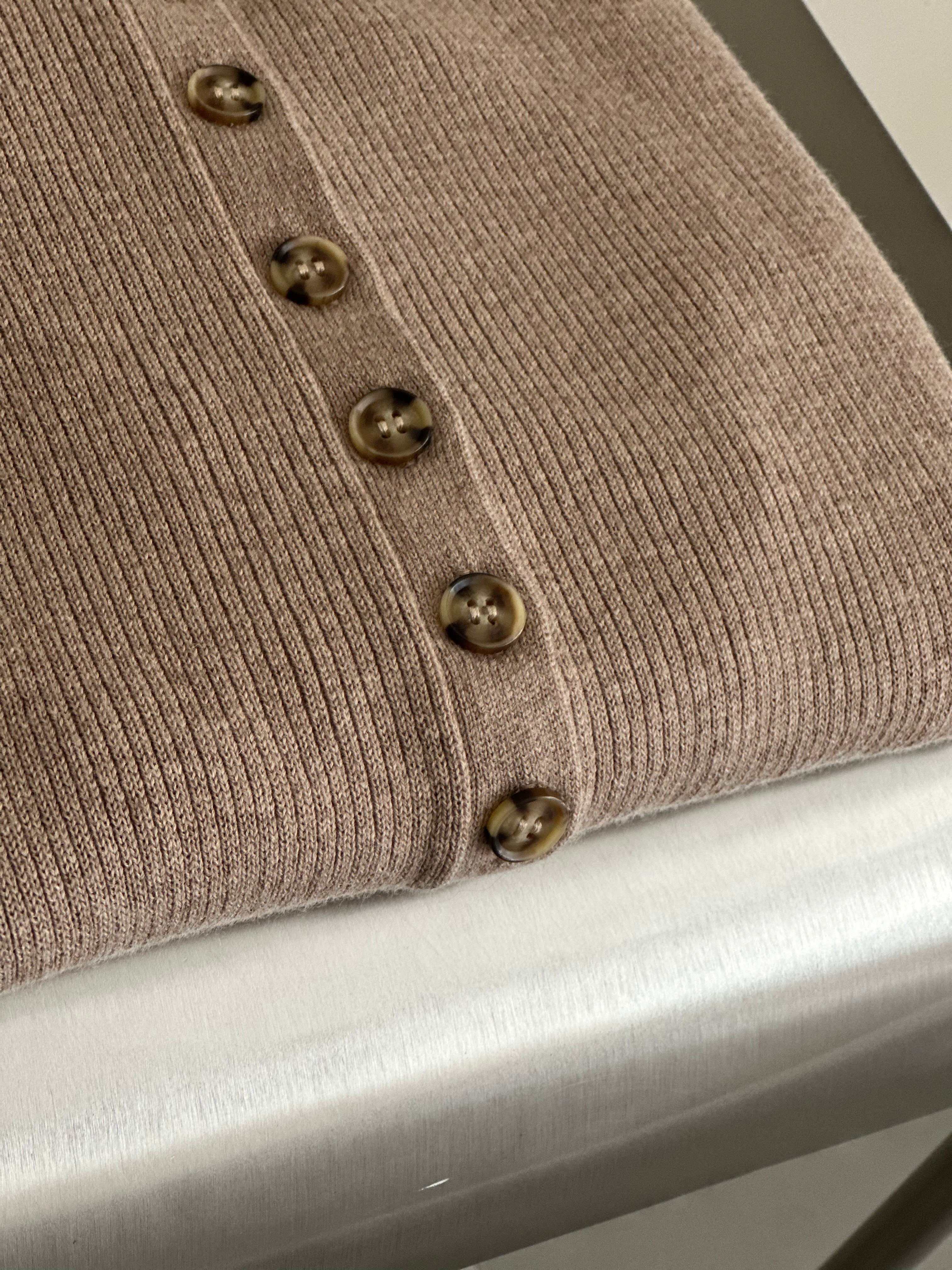ASHLEY PLACKET KNIT OAT MELANGE